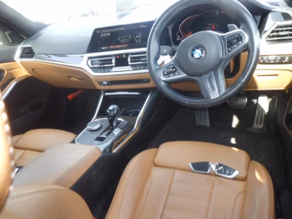 BMW 3-SERIES