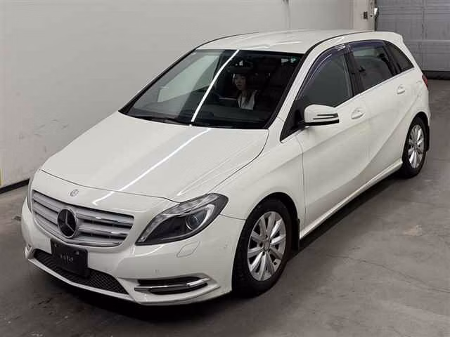 MERCEDES-BENZ B-CLASS