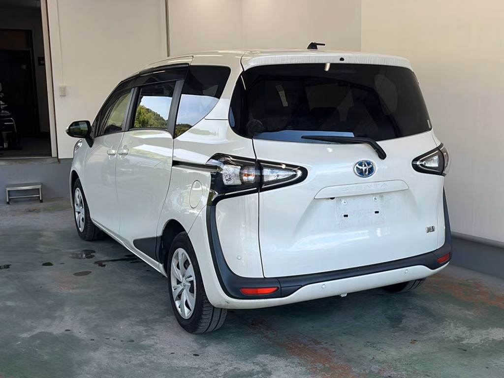 TOYOTA SIENTA