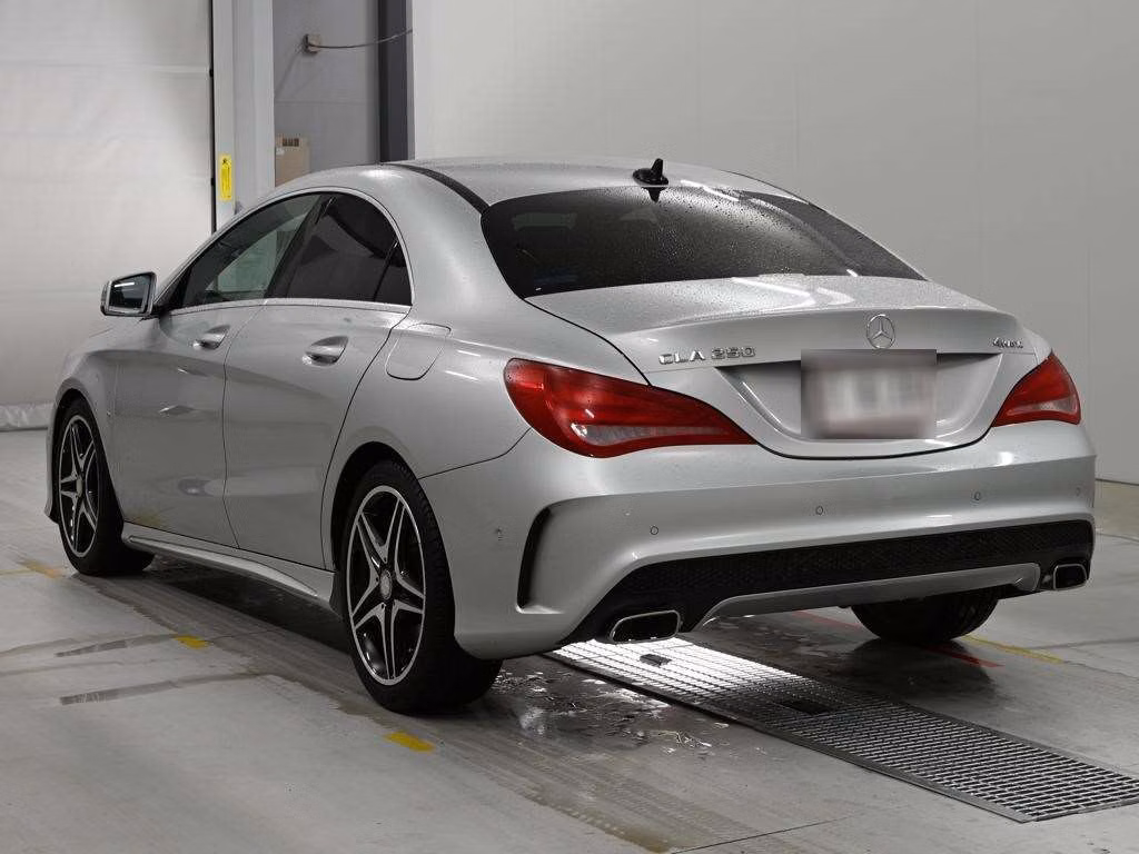 MERCEDES-BENZ CLA-CLASS