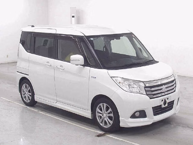 MITSUBISHI DELICA D:2