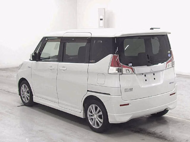 MITSUBISHI DELICA D:2