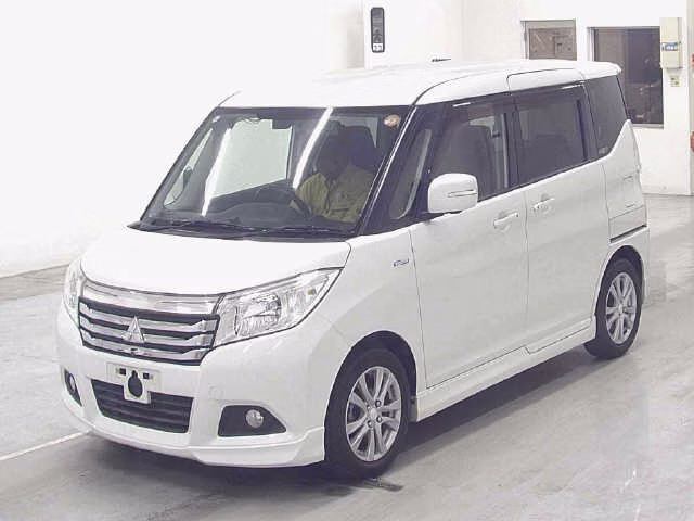 MITSUBISHI DELICA D:2