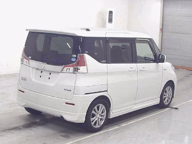 MITSUBISHI DELICA D:2