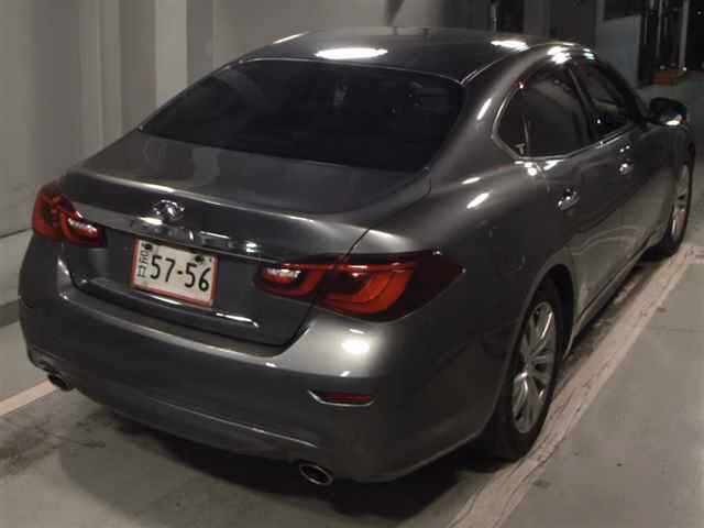 NISSAN FUGA