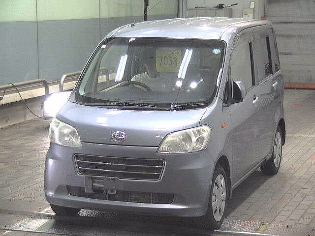 DAIHATSU TANTO EXE