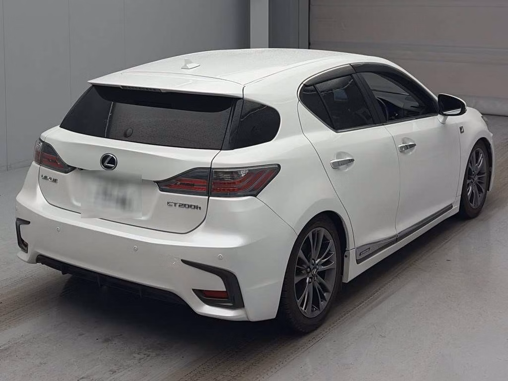 LEXUS CT200H
