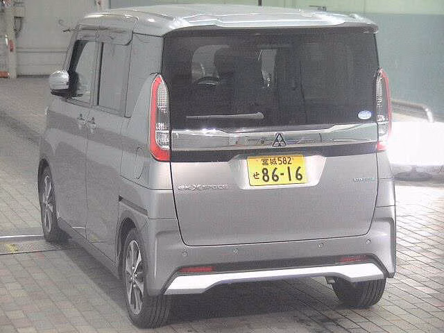 MITSUBISHI EK SPACE