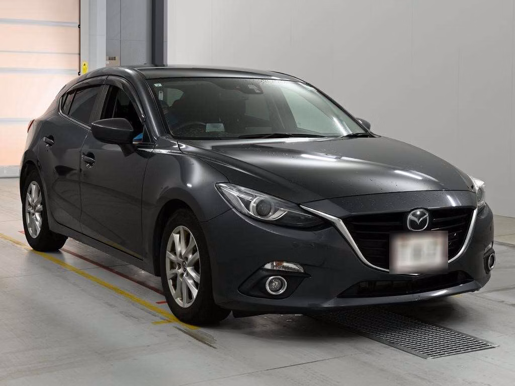 MAZDA AXELA
