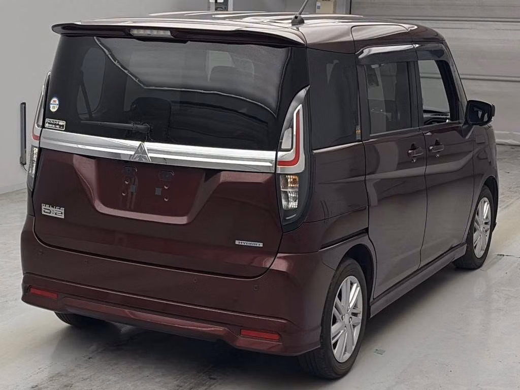 MITSUBISHI DELICA D:2