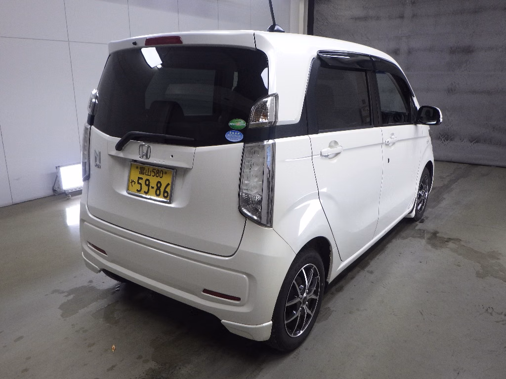HONDA N-WGN