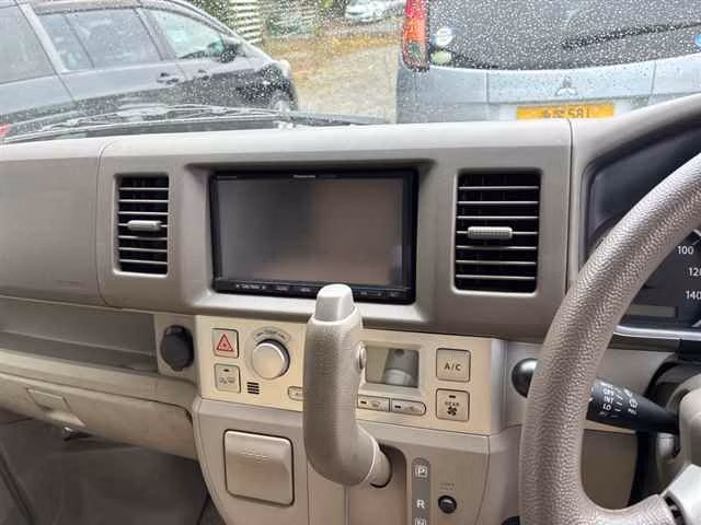 MITSUBISHI TOWN BOX