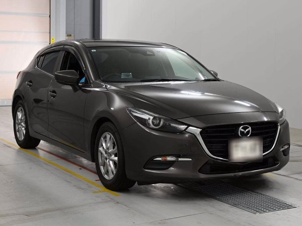 MAZDA AXELA