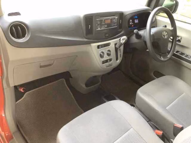 TOYOTA PIXIS EPOCH