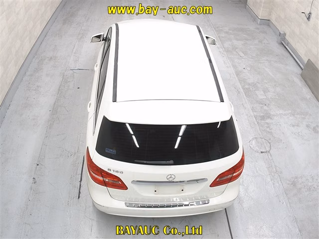 MERCEDES-BENZ B-CLASS