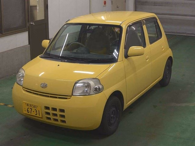DAIHATSU ESSE