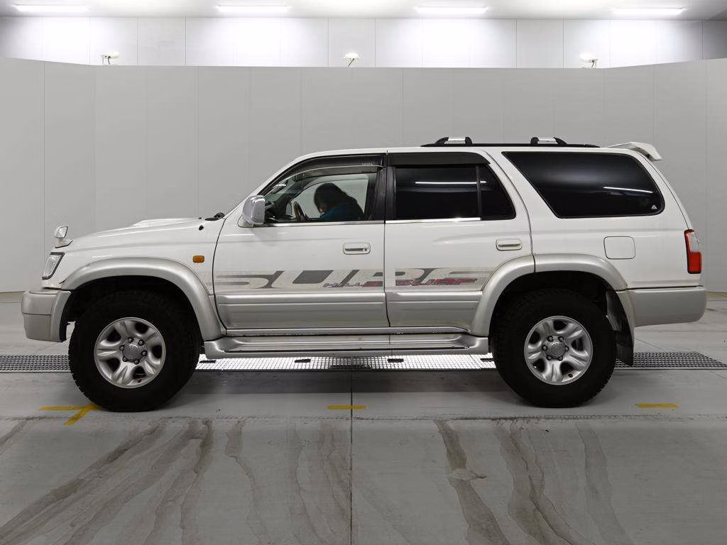 TOYOTA HILUX SURF