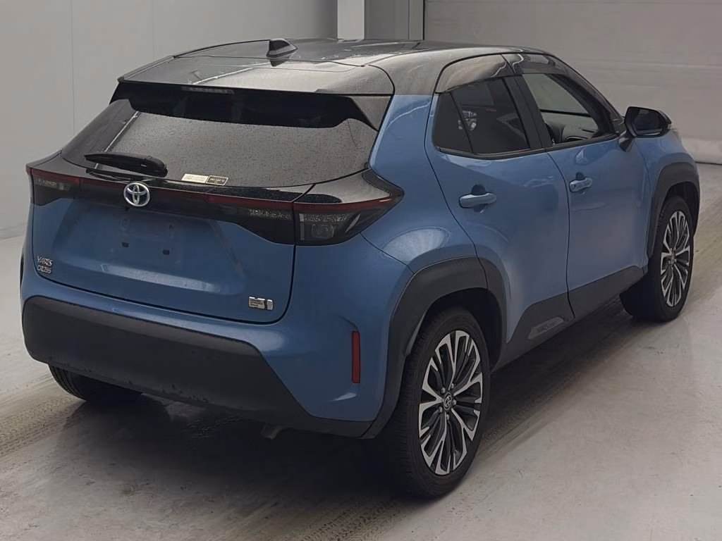TOYOTA YARIS CROSS