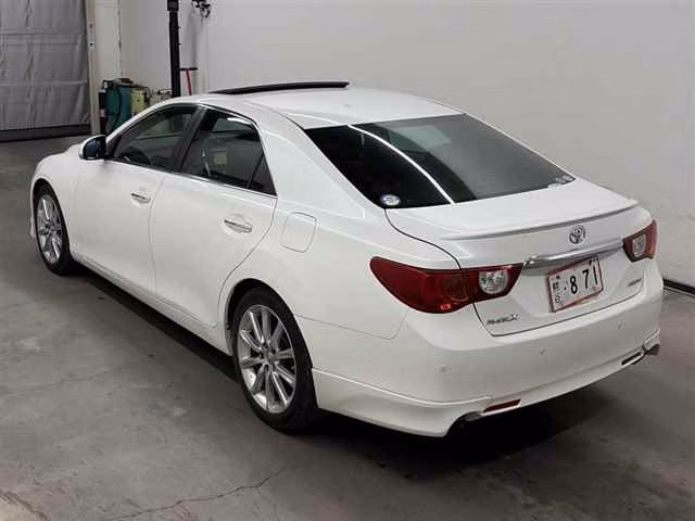 TOYOTA MARK X