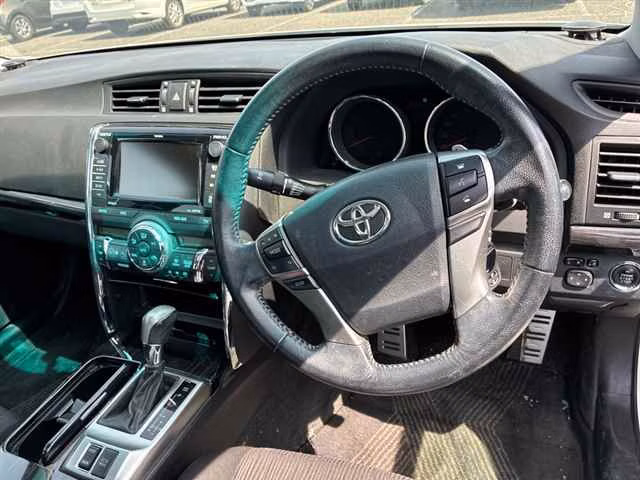 TOYOTA MARK X