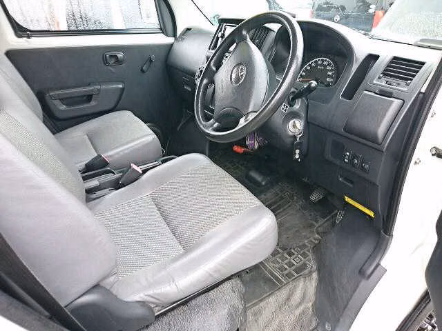 TOYOTA LITE ACE