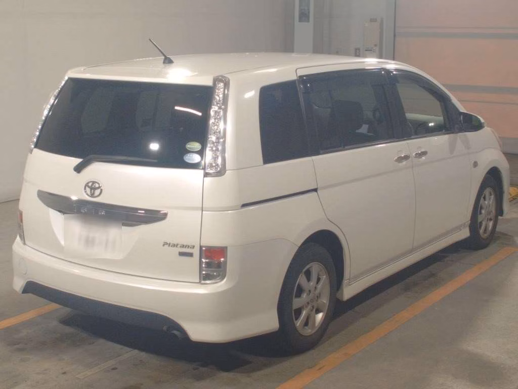 TOYOTA ISIS