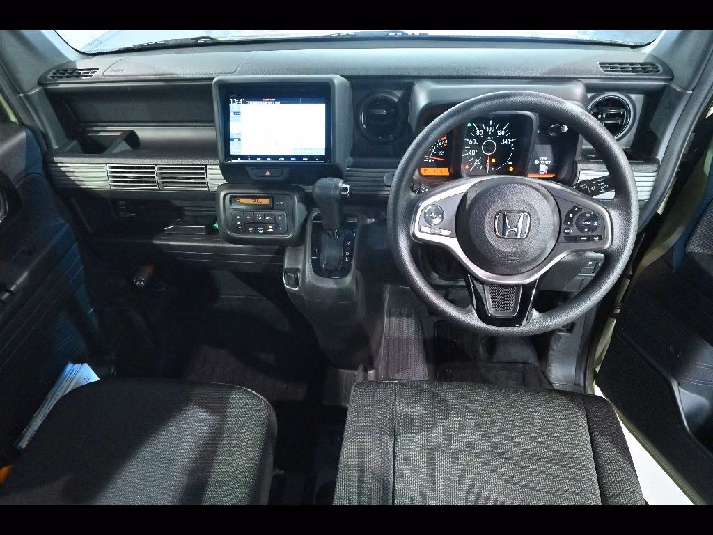 HONDA N-VAN