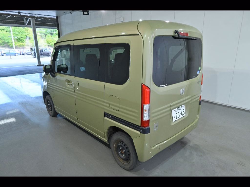 HONDA N-VAN