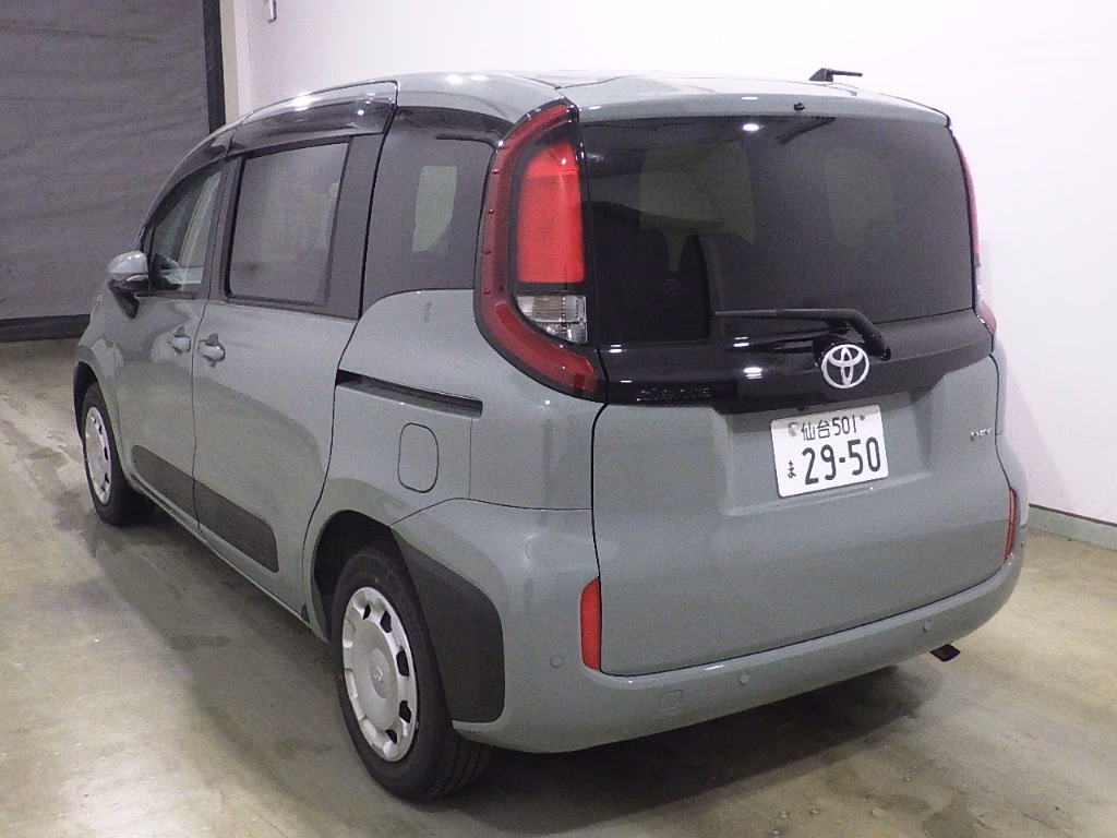TOYOTA SIENTA