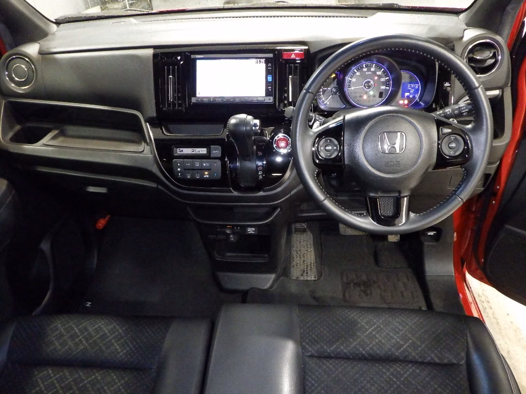 HONDA N-WGN