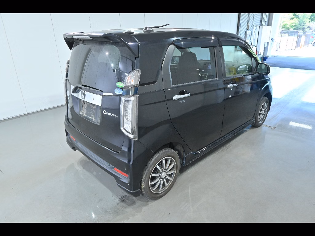 HONDA N-WGN