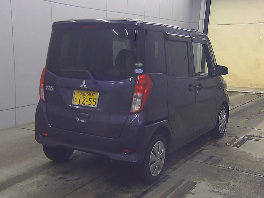 MITSUBISHI EK SPACE