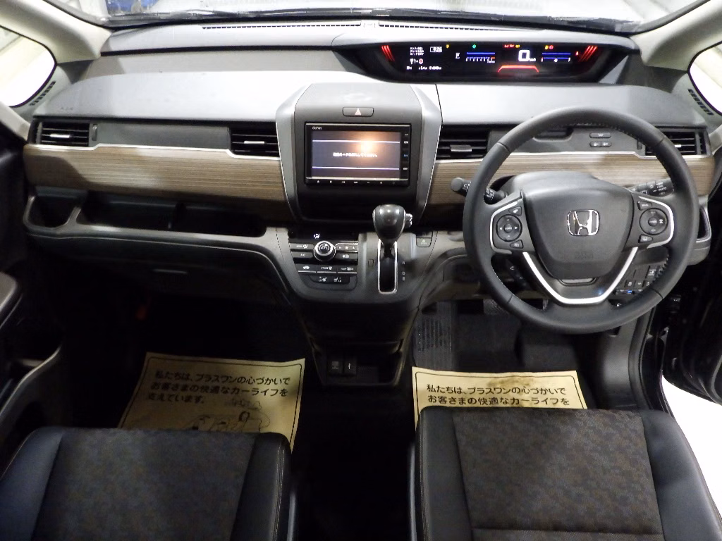 HONDA FREED+