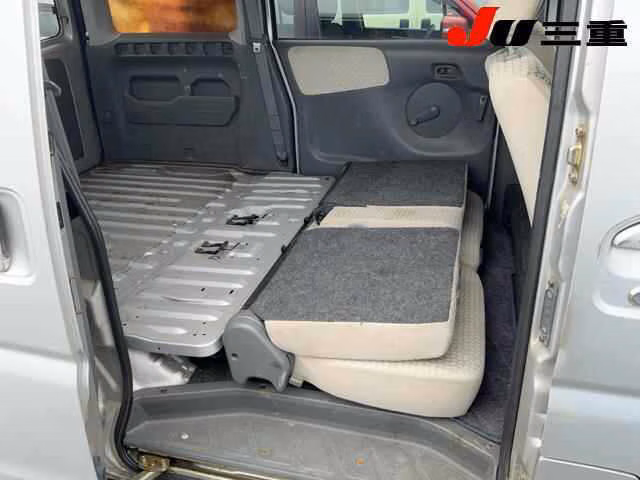 MITSUBISHI TOWN BOX