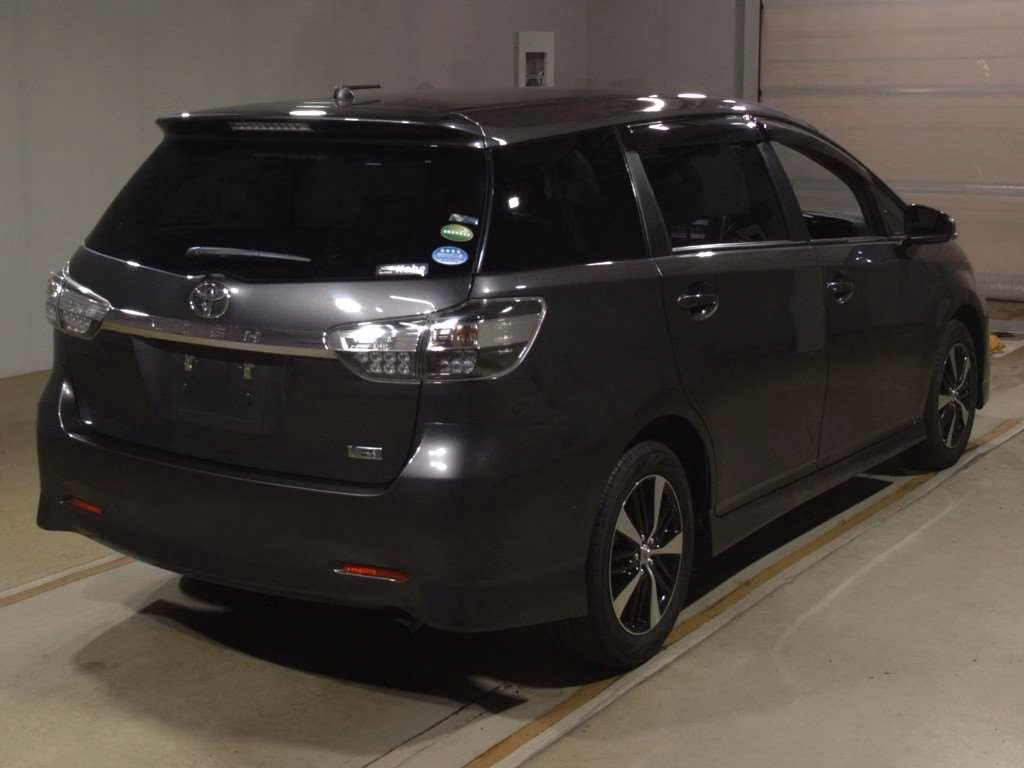 TOYOTA WISH