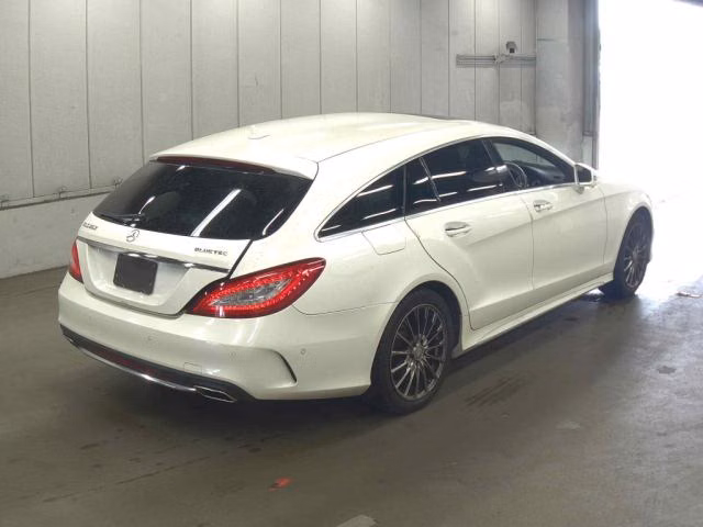 MERCEDES-BENZ CLS-CLASS