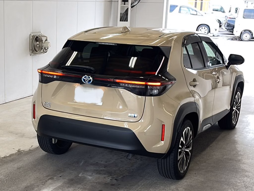 TOYOTA YARIS CROSS