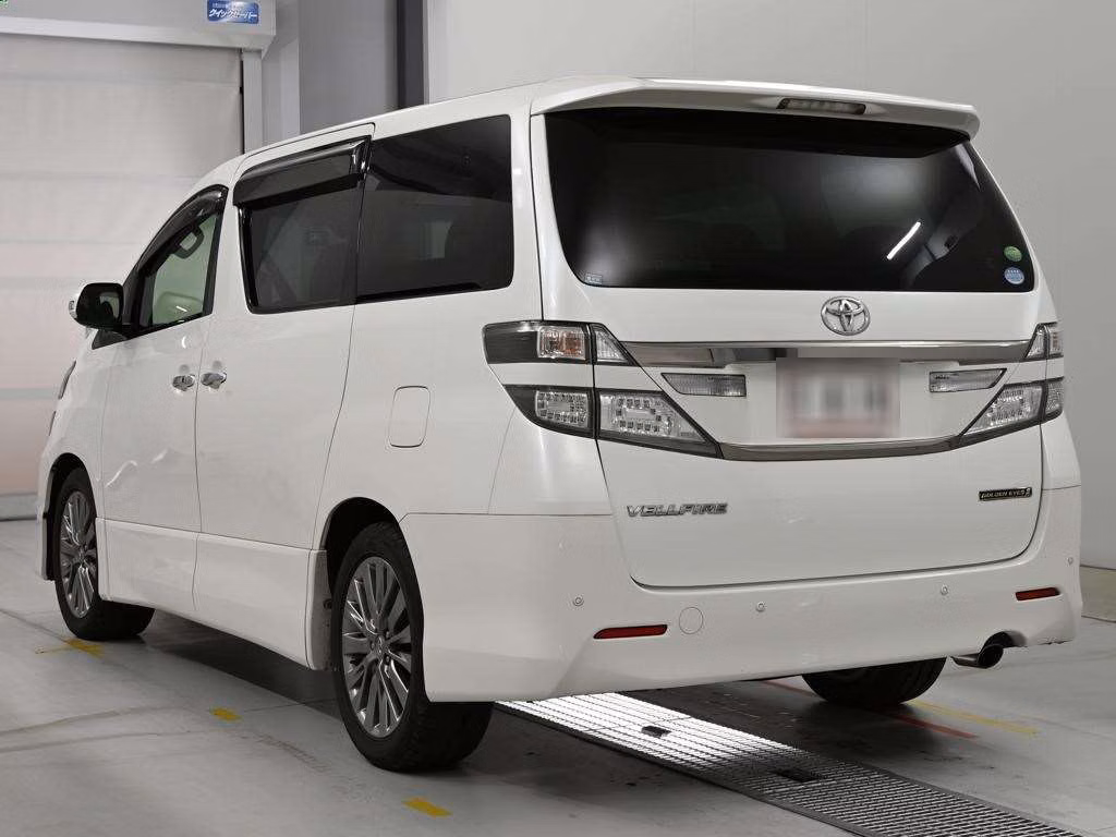 TOYOTA VELLFIRE