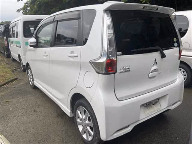 MITSUBISHI EK CUSTOM