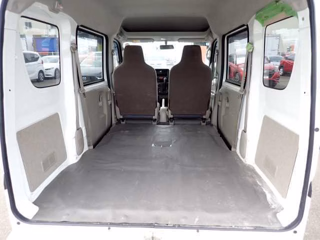 NISSAN NV100 CLIPPER