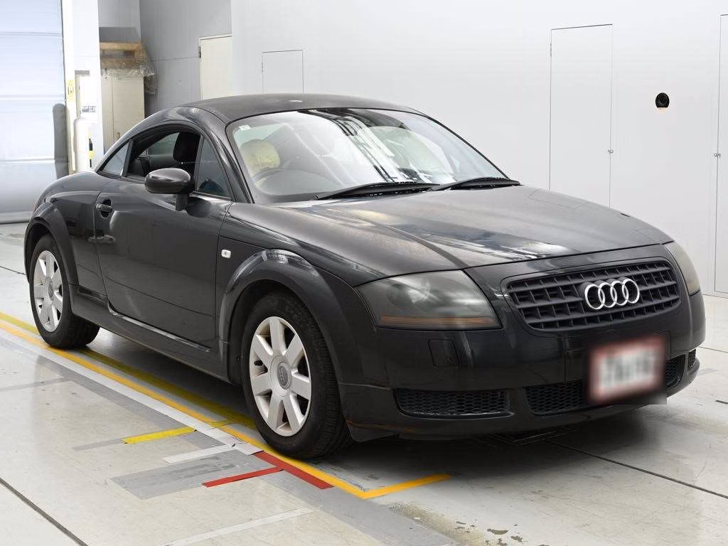 AUDI TT