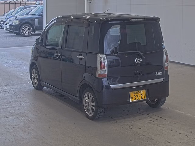 DAIHATSU TANTO EXE