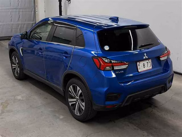 MITSUBISHI RVR