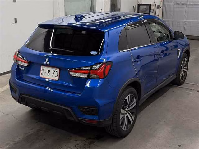 MITSUBISHI RVR