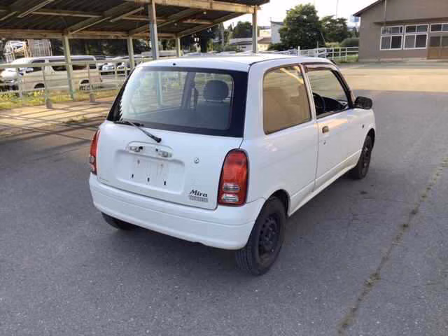 DAIHATSU MIRA
