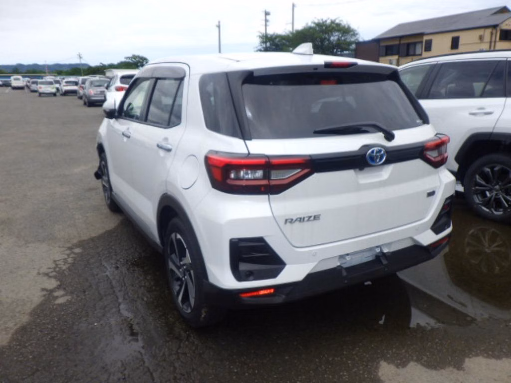 TOYOTA RAIZE