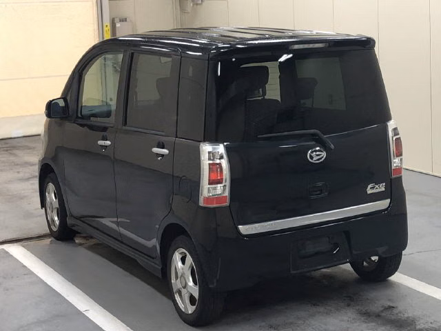DAIHATSU TANTO EXE