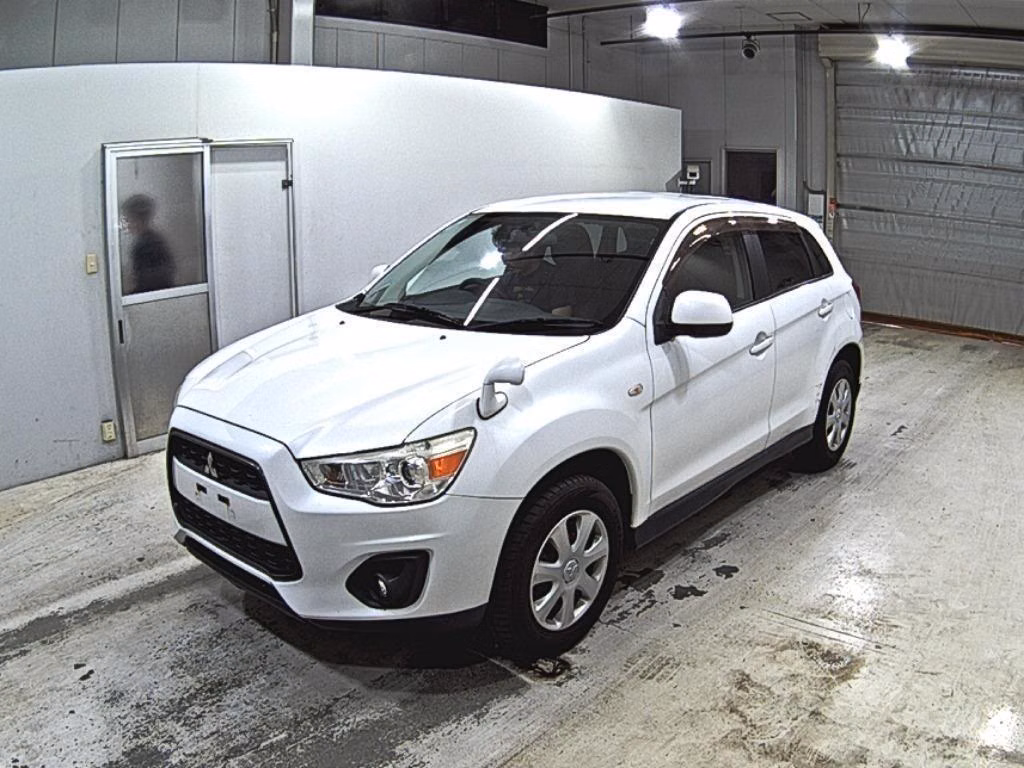 MITSUBISHI RVR