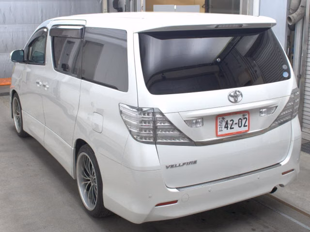 TOYOTA VELLFIRE
