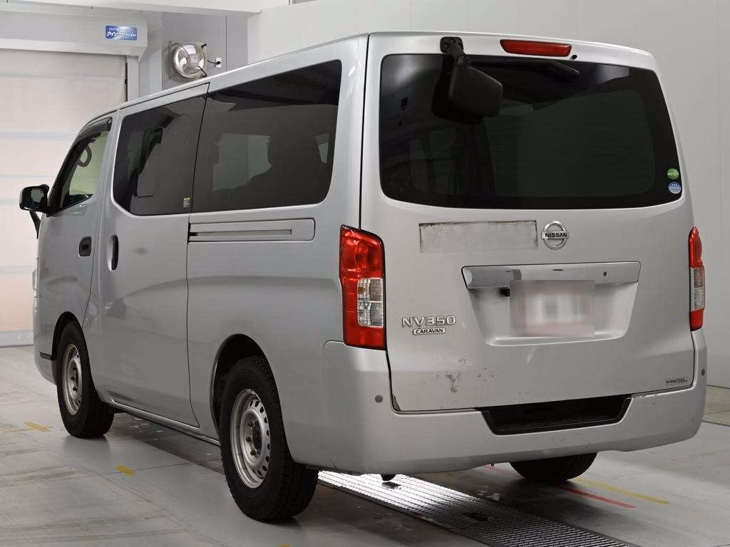 NISSAN NV350 CARAVAN